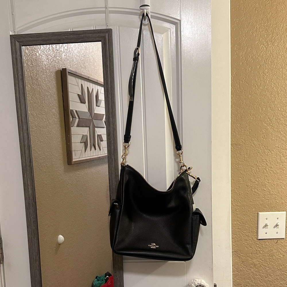 Coach Black Leather Shoulder Bag